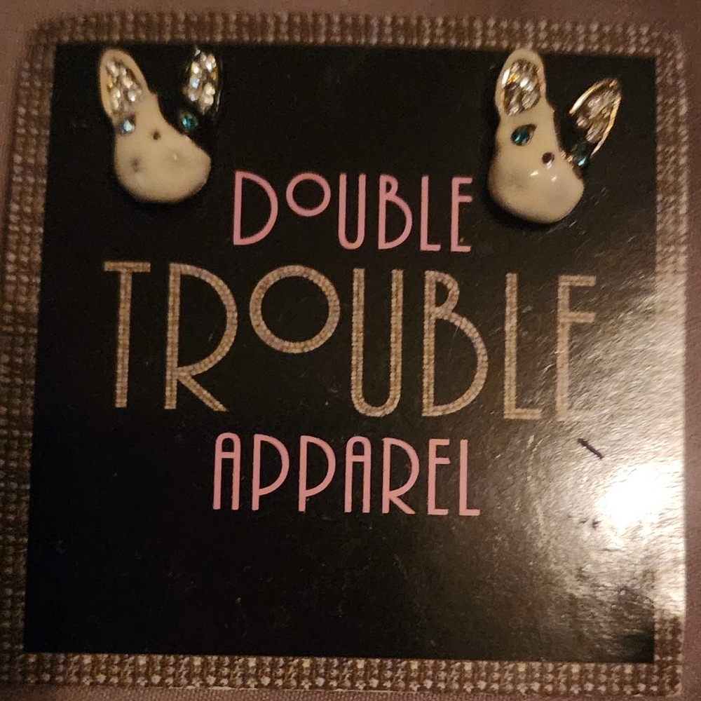 Cute Frenchie/Boston Terrier earrings